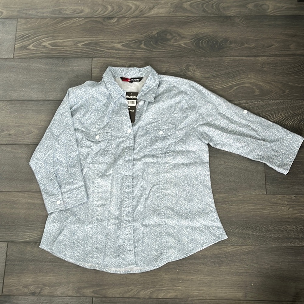 Vibrant button up shirt